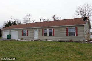 185 Durham Dr, Chambersburg, PA 17202-8580