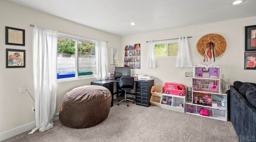 2322 Finch Ln, San Diego CA  92123-3715 exterior