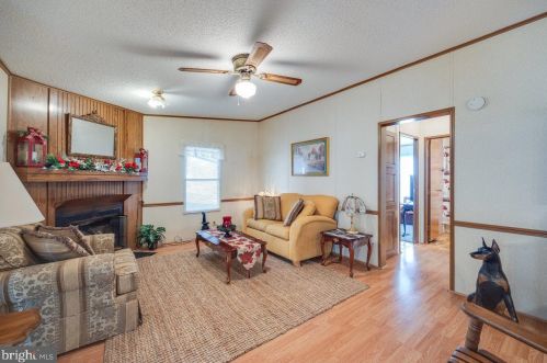 1589 Rocky Branch Rd, Richmond National Battlefiel VA  22835-4765 exterior