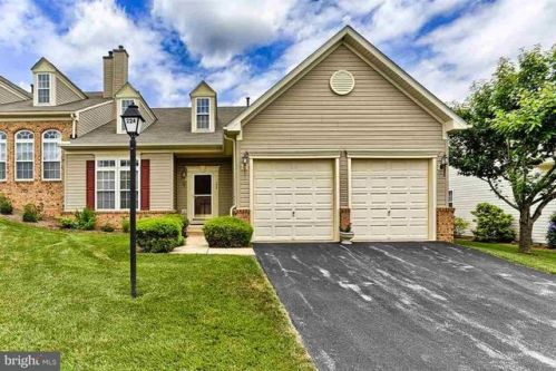 224 Fairmount Ct, Shrewsbury, PA 17361-1537