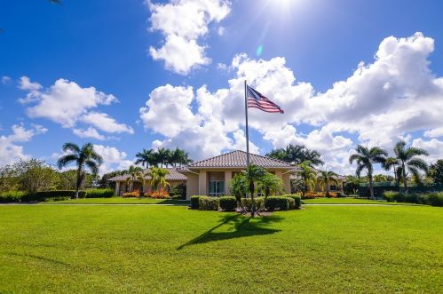 738 Munjack Cir, Fort Pierce FL  34986-3455 exterior