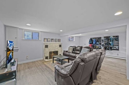 388 Cedar Hill Rd, Fishkill NY  12524-2439 exterior