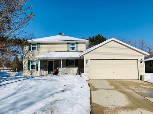 1105 Lacount Rd, Green Bay, WI 54313-1344