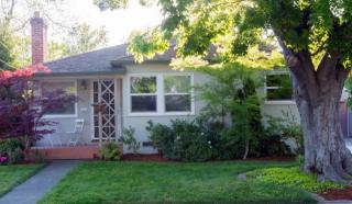 2107 57th St, Sacramento CA  95817-1713 exterior