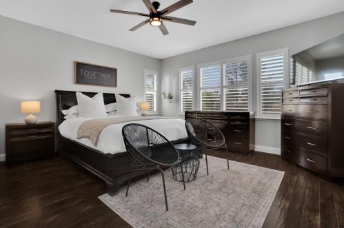 1305 Oak Leaf Cir, Valley Home CA 95361-2769 exterior