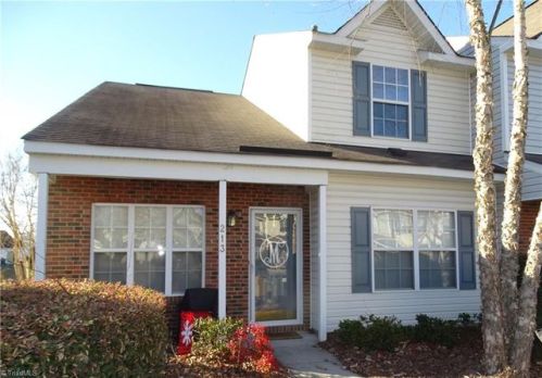 213 Malamute Ln, Greensboro, NC 27407-2770