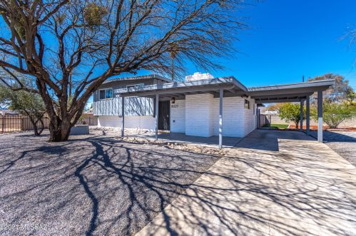 8021 18th Pl, Tucson, AZ 85710-5816