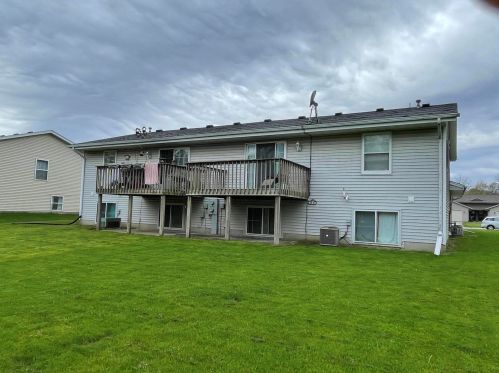 603 Foxmead Pl, Waterford, WI 53185-4488