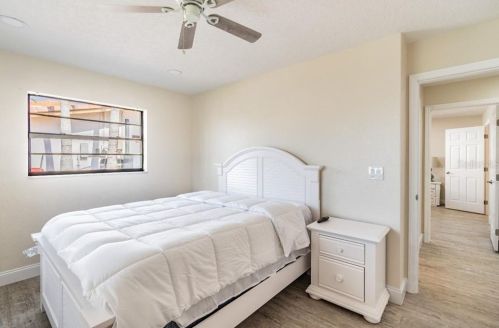 3955 Floramar Ter, New Port Richey FL 34652-3118 exterior