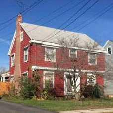 616 Taft Ave, Bridgeport, CT 06604-1828