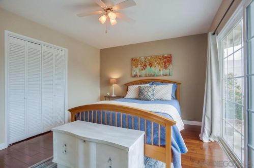 17504 Bernardo Oaks Dr, San Diego CA 92128-2109 exterior