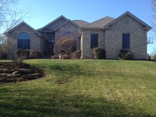 107 Brickbarn Ct, Noblestown, PA 15071-3851