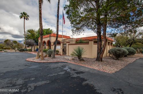 7204 Camino Vecino, Tucson AZ 85715-3418 exterior