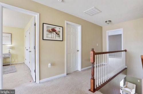 214 Union Ridge Dr, Charles Town WV  25414-4950 exterior