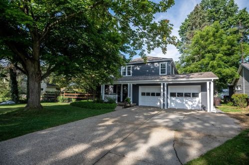 145 Boyd Dr, Hermitage, PA 16148-1713
