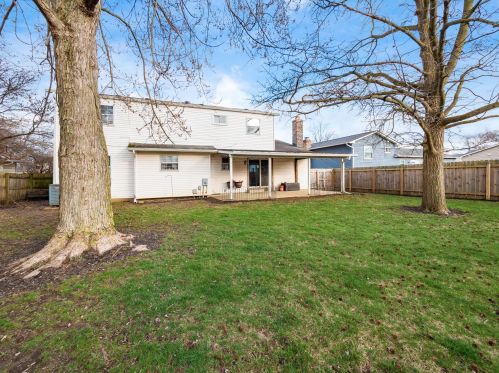 3393 Josephine Cir, Darbydale OH  43123-1813 exterior