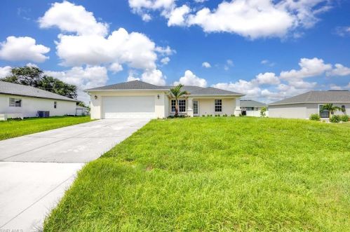 915 10th Ln, Cape Coral, FL 33909-1434
