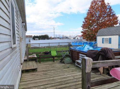 6053 Hager Rd, Upton PA  17225-9006 exterior