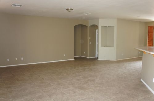 2105 109th Ave, Avondale AZ  85323-8358 exterior
