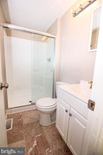 132 Rittenhouse Dr, Willingboro NJ  08046-2573 exterior