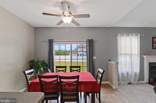 240 Wycombe Dr, Dover DE  19904-3857 exterior