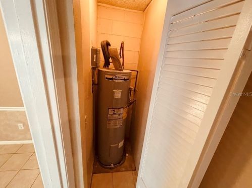 581 Blue Springs Ct, Orange City FL  32763-6444 exterior