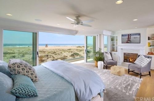 7304 Oceanfront, Newport Beach CA  92663-1727 exterior