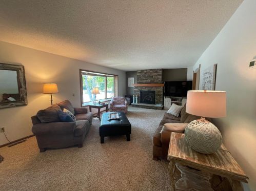 1450 15th St, Willmar MN  56201-2071 exterior