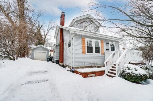 6209 Bona Vista Pl, Cincinnati, OH 45213-1305