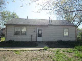 4572 Jade Ave, Wichita KS  67216-3038 exterior