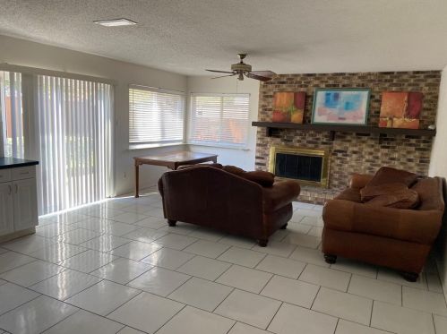 2321 Shady Creek Dr, Richardson TX  75080-2347 exterior