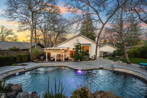2832 Stephens Ln, Folsom, CA 95762-4216