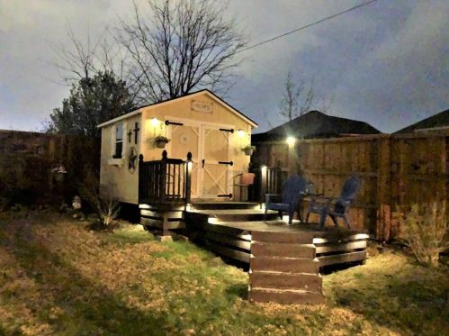 2729 Westglen Dr, Denton TX  76207-1335 exterior