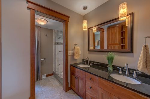 7 Birkmose Park, Hudson WI  54016-2286 exterior