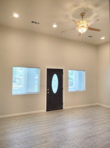 3780 La Hacienda Dr, San Bernardino CA  92404-2039 exterior