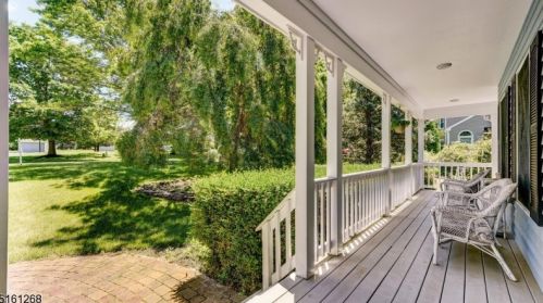 13 Buchannan Way, Flemington NJ  08822-3205 exterior