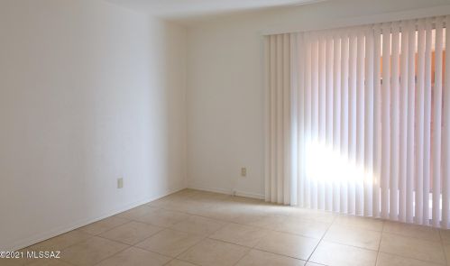 2131 Margaret Ave, Tucson AZ 85716-2722 exterior