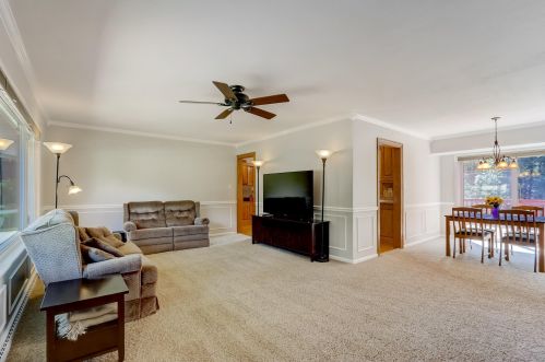 12721 Needham Dr, Waukesha, WI 53151-1851