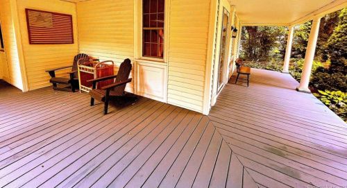 2319 Nichols Ave, Stratford CT  06614-1716 exterior