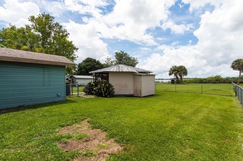 165 Heurman Rd, Lake Alfred FL  33850-2403 exterior