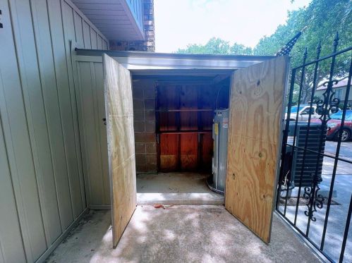 4831 Huron Dr, Pensacola FL  32507-8740 exterior