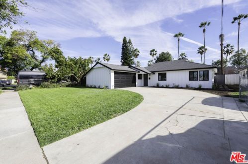 828 Aspen St, Anaheim, CA 92802-1810