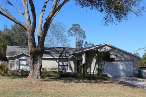 2434 Walkertown Ave, Deltona, FL 32725-1770