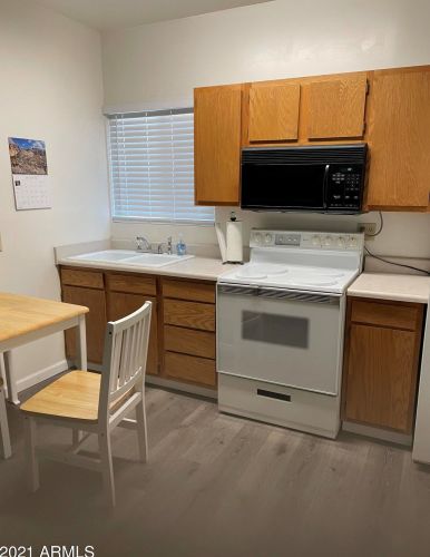 3102 22 St, Phoenix AZ 85016-3430 exterior