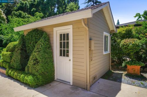 1539 Las Trampas Rd, Alamo CA  94507-1846 exterior