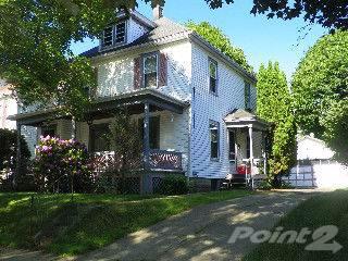 137 Bowen St, Jamestown, NY 14701-3416