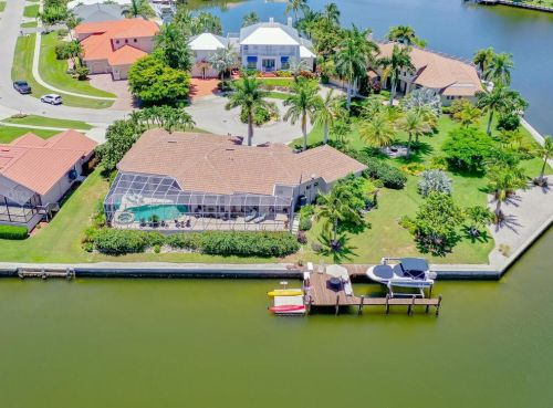451 Cottage Ct, Marco Island, FL 34145-1813