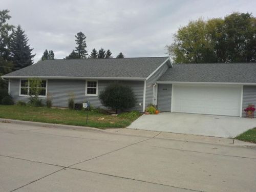 404 Oak St, Oslo, MN 56744-4405