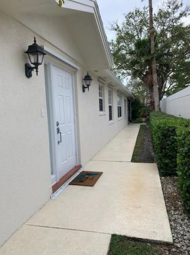 7924 Olympia Dr, West Palm Beach, FL 33411-5784