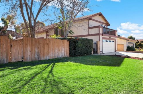 1434 Diamond Ct, Redlands CA  92374-5415 exterior